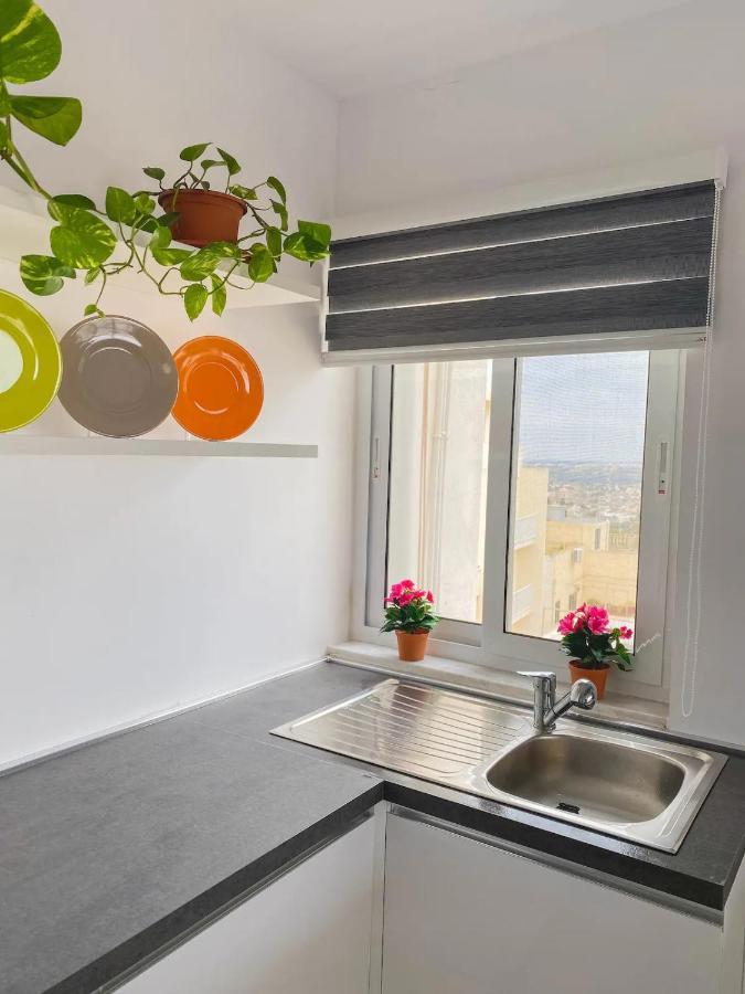 The Blue Mill Penthouse With Beautiful Views Διαμέρισμα Naxxar Εξωτερικό φωτογραφία